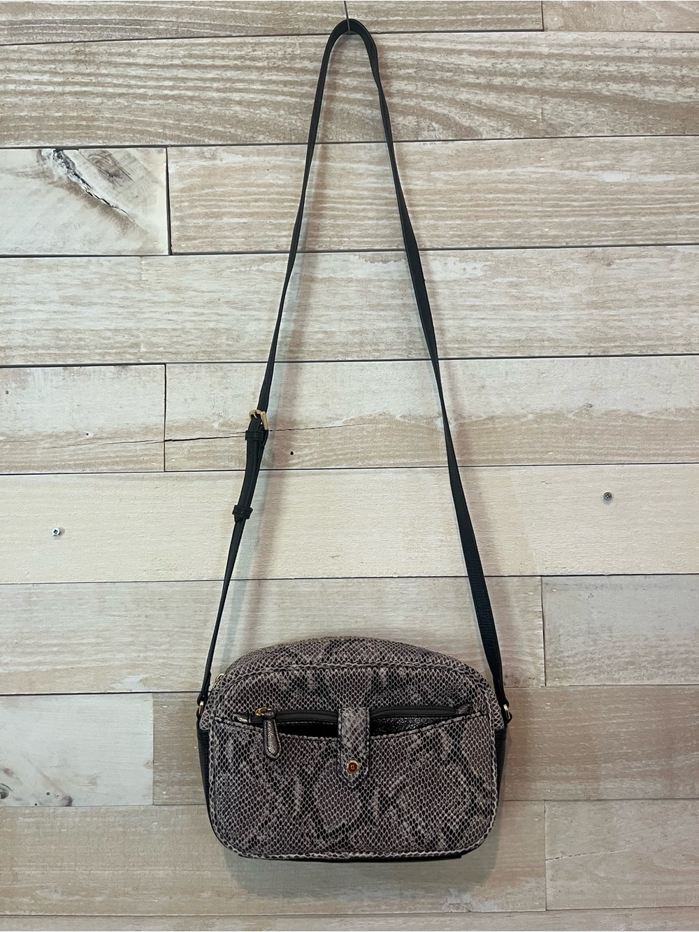 GILLI Snakeskin Embossed Genuine Leather Crossbody Minimalist Festival